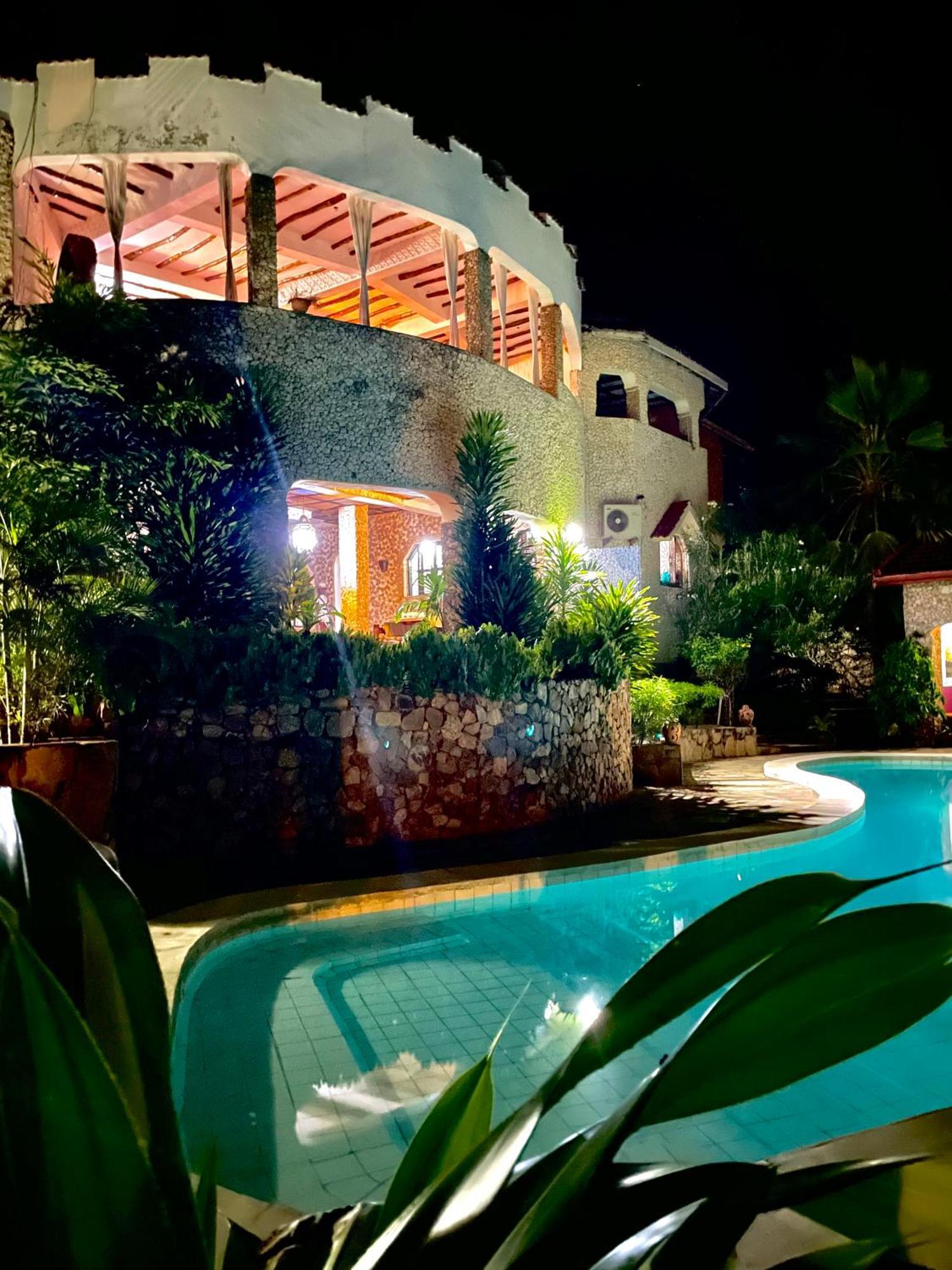 Tembo Village Watamu Exterior photo