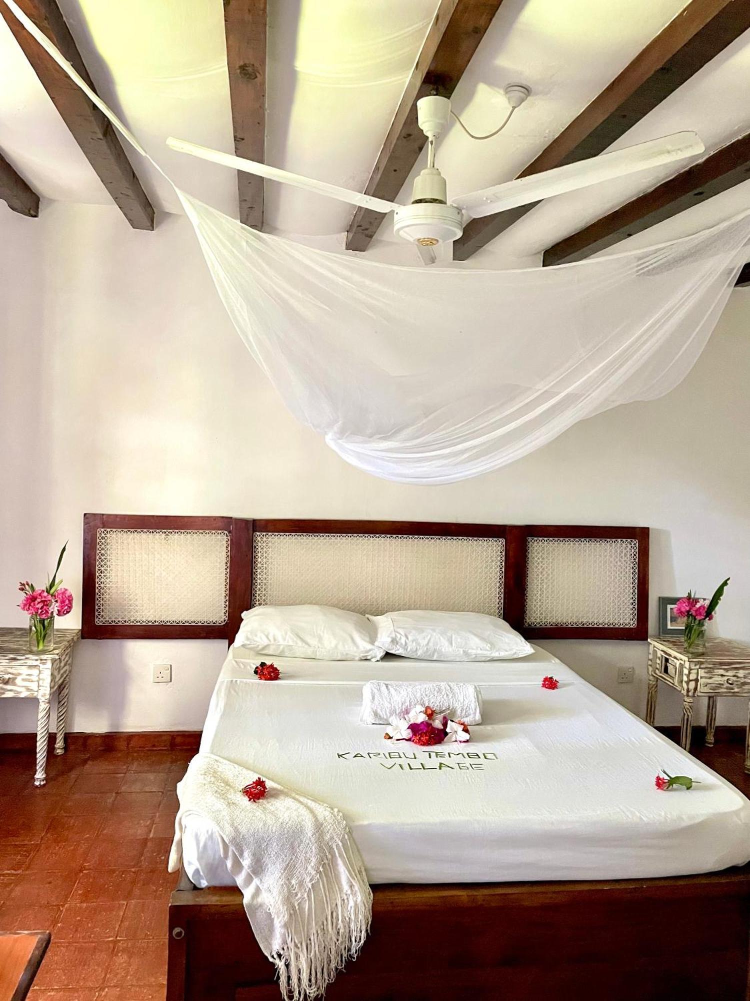 Tembo Village Watamu Exterior photo