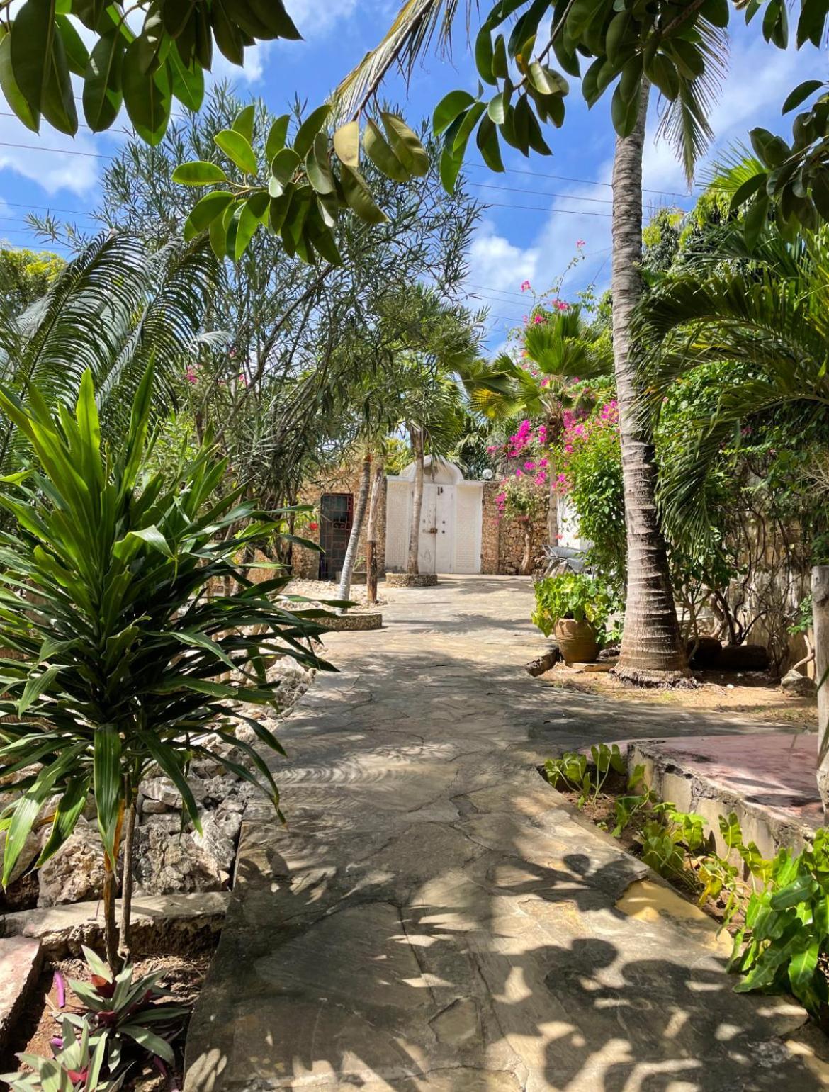 Tembo Village Watamu Exterior photo