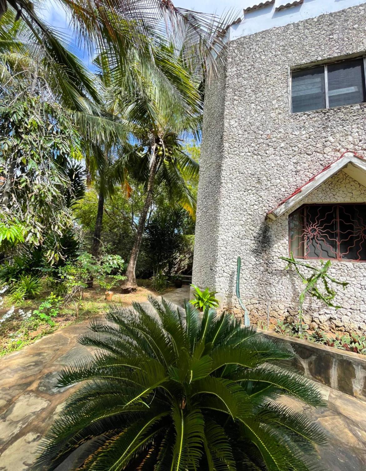 Tembo Village Watamu Exterior photo
